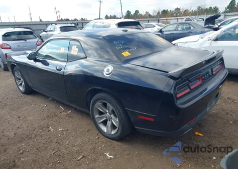 2019 Dodge Challenger Sxt z USA, uszkodzony, nr VIN 2C3CDZAG6KH723534